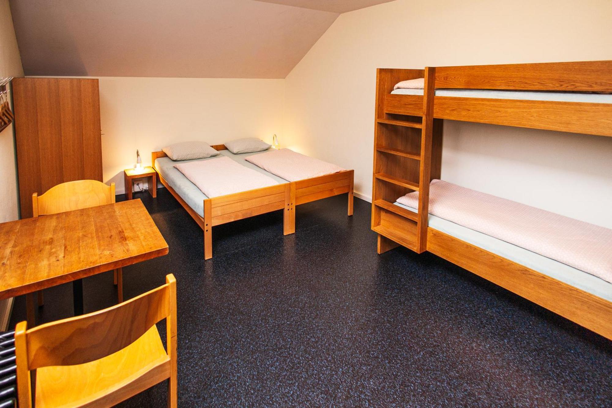 Baden Youth Hostel Buitenkant foto