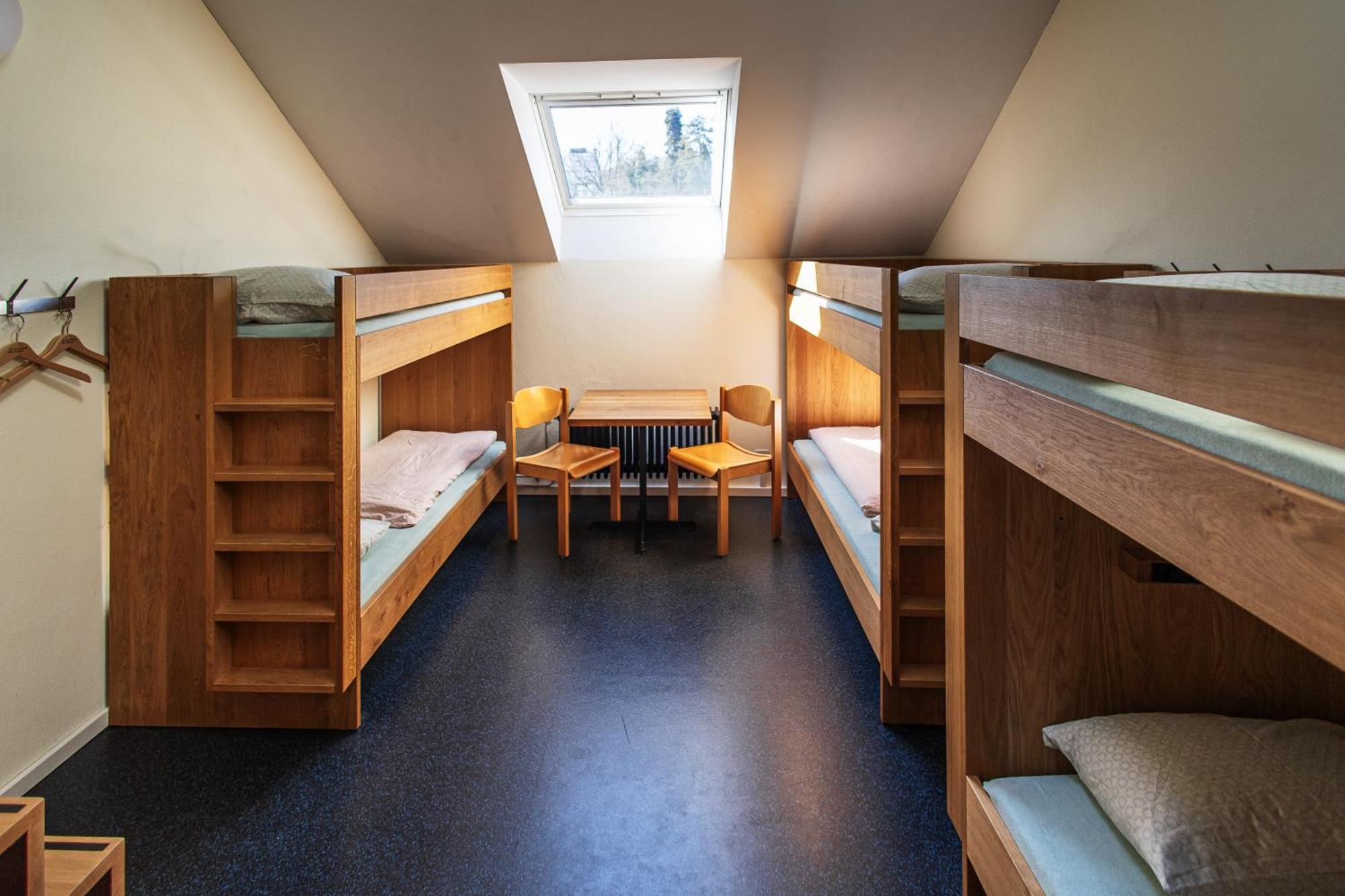 Baden Youth Hostel Buitenkant foto