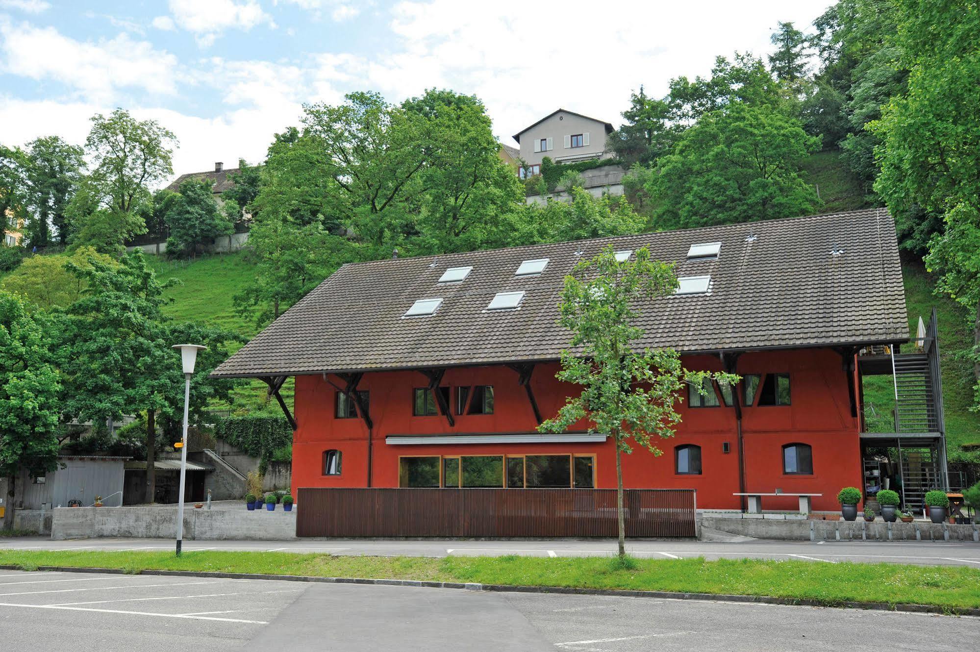 Baden Youth Hostel Buitenkant foto